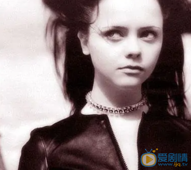 克里斯蒂娜·里奇生活照 克里斯蒂娜·里奇高清写真_克里斯蒂娜·里奇高清剧照