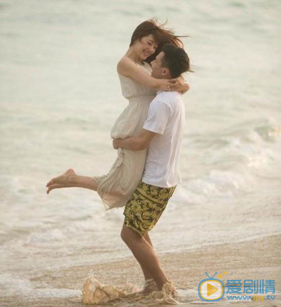 郜林合照 RB2NA5~5F$UHR]1(51R`5QT