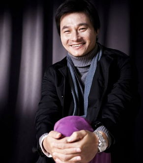 李毅 写真照