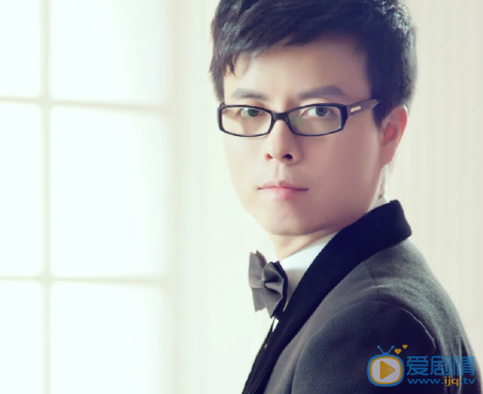 张一益演出照 张一益高清写真_张一益高清剧照