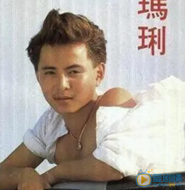 周峰艺术照 周峰  个人生活 个人照