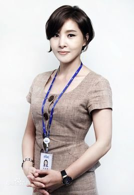 朴智英个人照 ~~Q@UM%T)G}8GGP8TDU)`JR