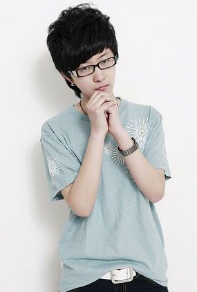 谢佳生活照 )5]LJM]9D2$6XEH[FJWV](R