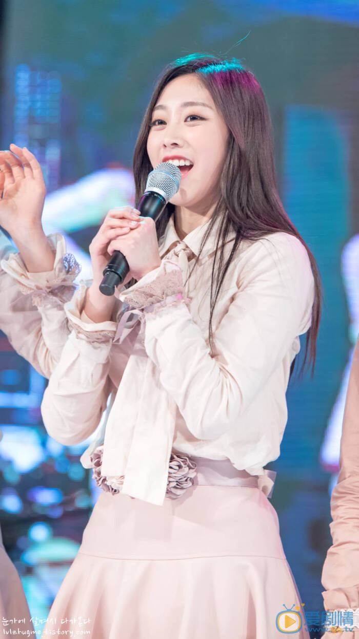 [)_)3RLF9N]8`J(U9706AYV