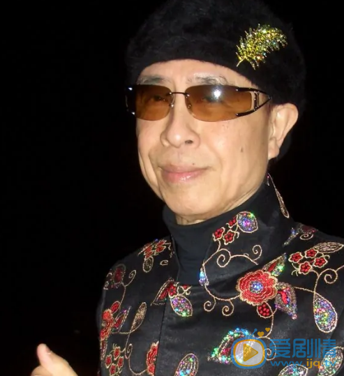 叶振棠个人照 叶振棠高清写真_叶振棠高清剧照