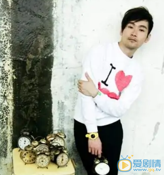 易桀齐艺术照 易桀齐 个人生活 个人照