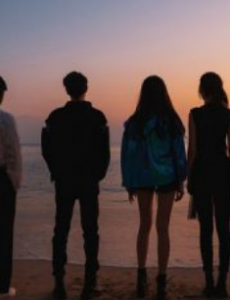 《纯纯的小时光》游戏少女夏晚意外偶遇高冷学长辜寒飞