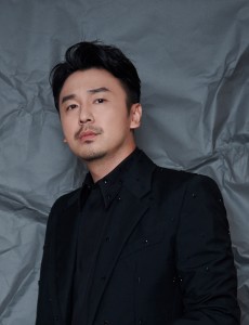 周秉昆
